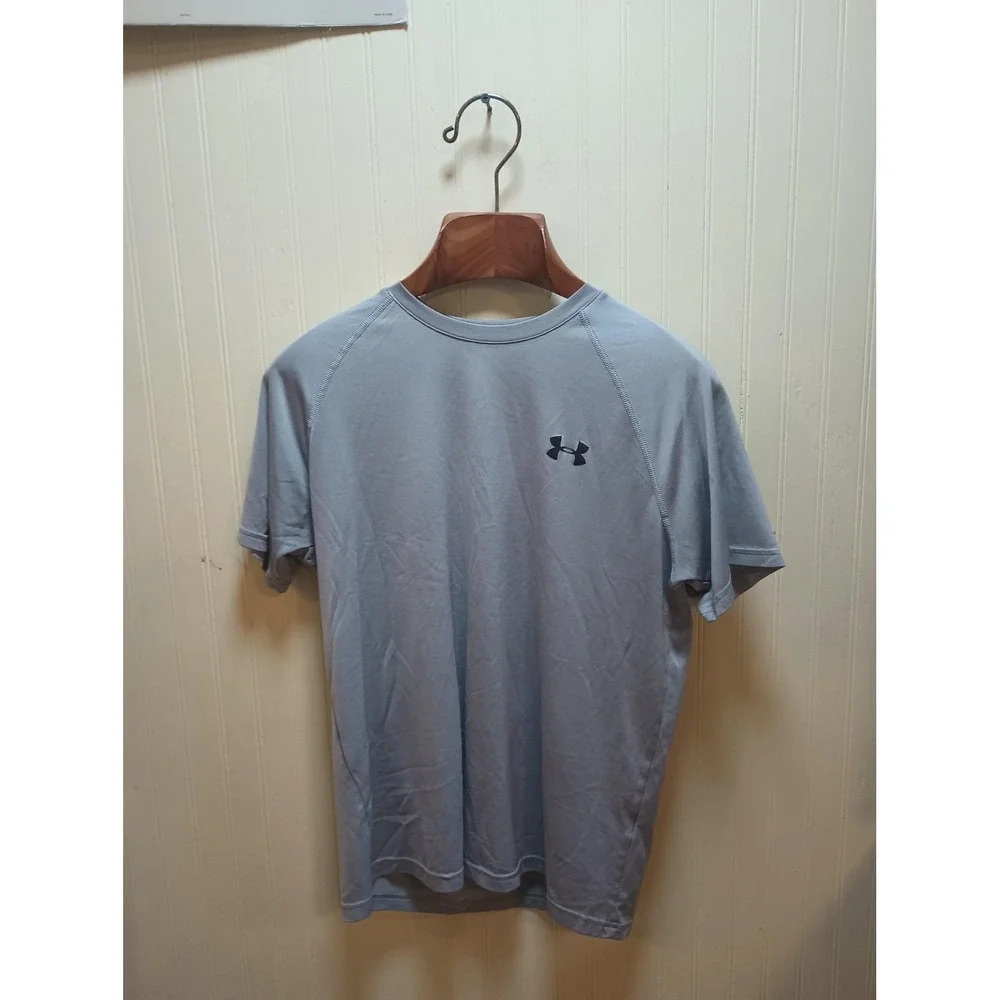 Under Armour Shirt Mens Small Gray HeatGear‎ Loose Fit Athletic Training